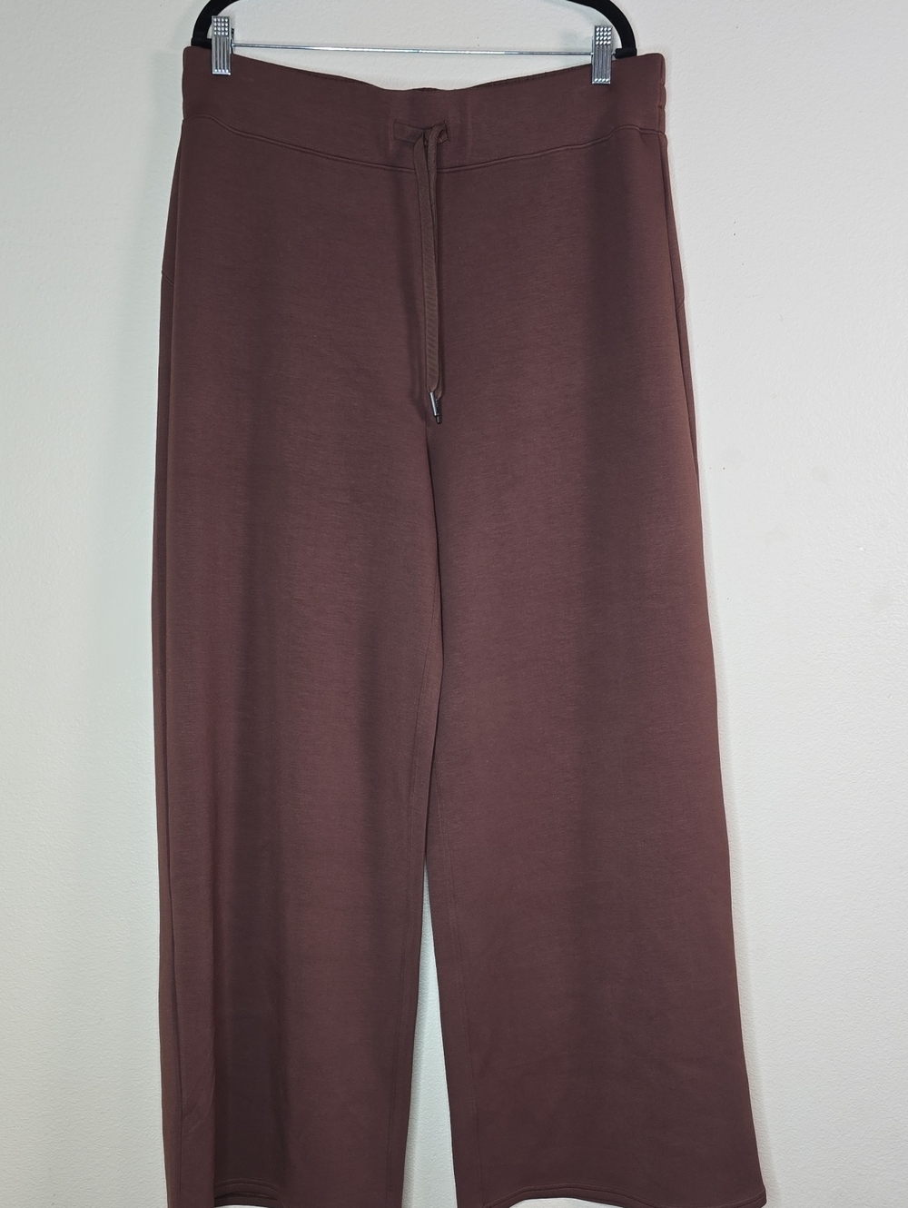SPANX Wide Leg Pants in Deep Brown